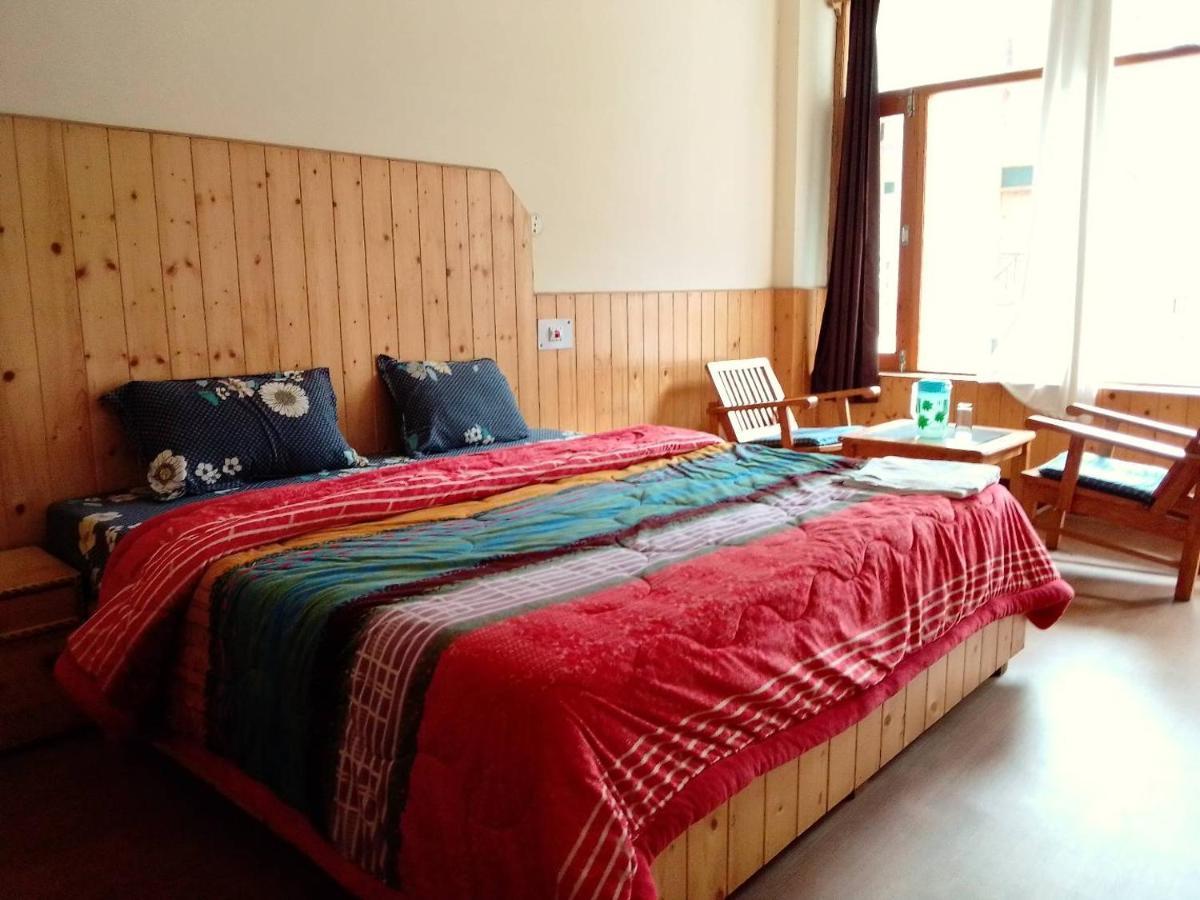 Woodstone - Manali (Himachal Pradesh) — Photos 1