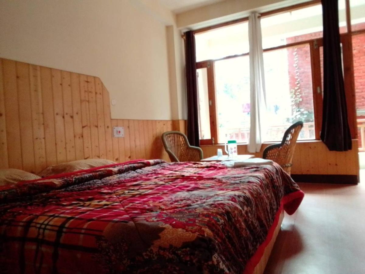 Woodstone - Manali (Himachal Pradesh) — Photos 2